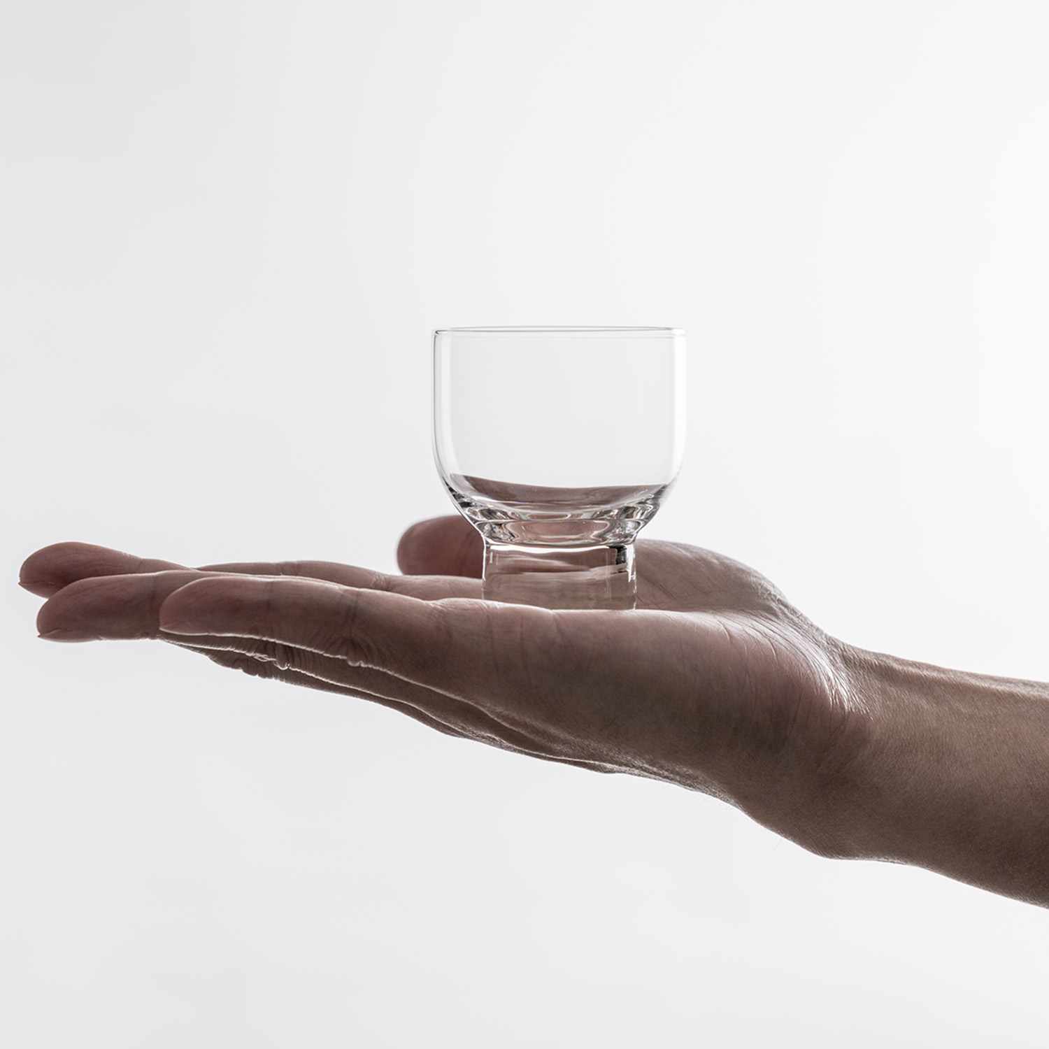 Image of Clear Glass Pedestal Sake Cup 2