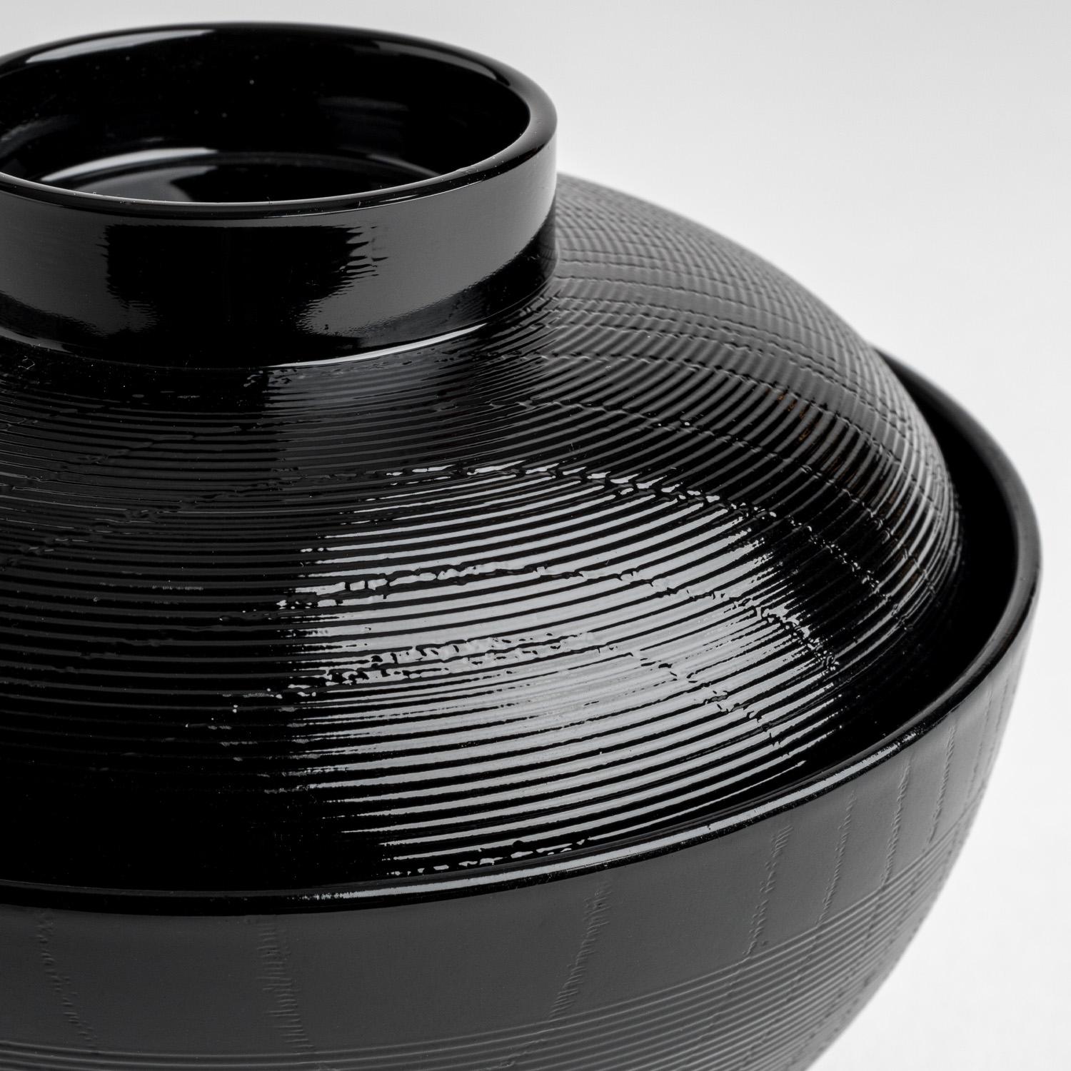 Image of Resin Black Mokume Lidded Soup Bowl 4.75" 7