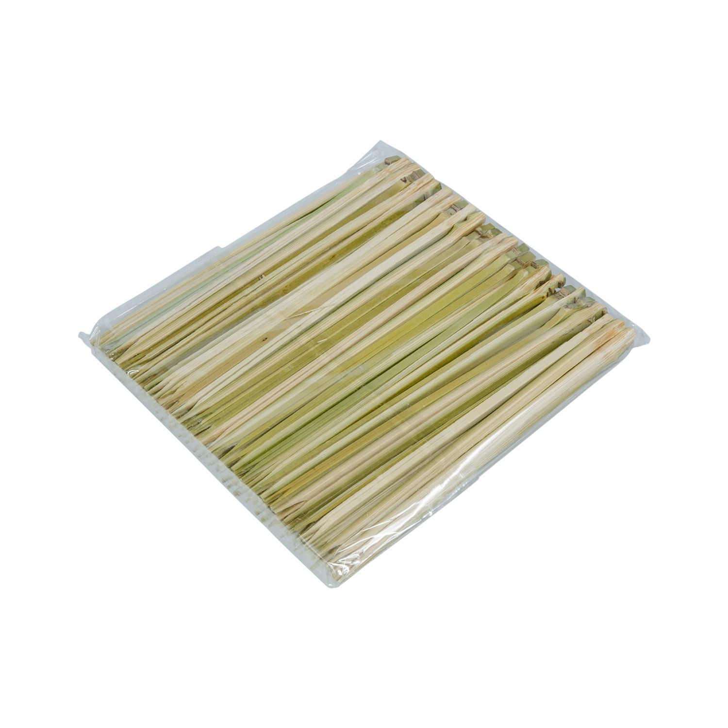 Image of Disposable Green Bamboo Pine Needle Skewers (Matsuba Gushi) 4”L (10cm) (100/pack) 4