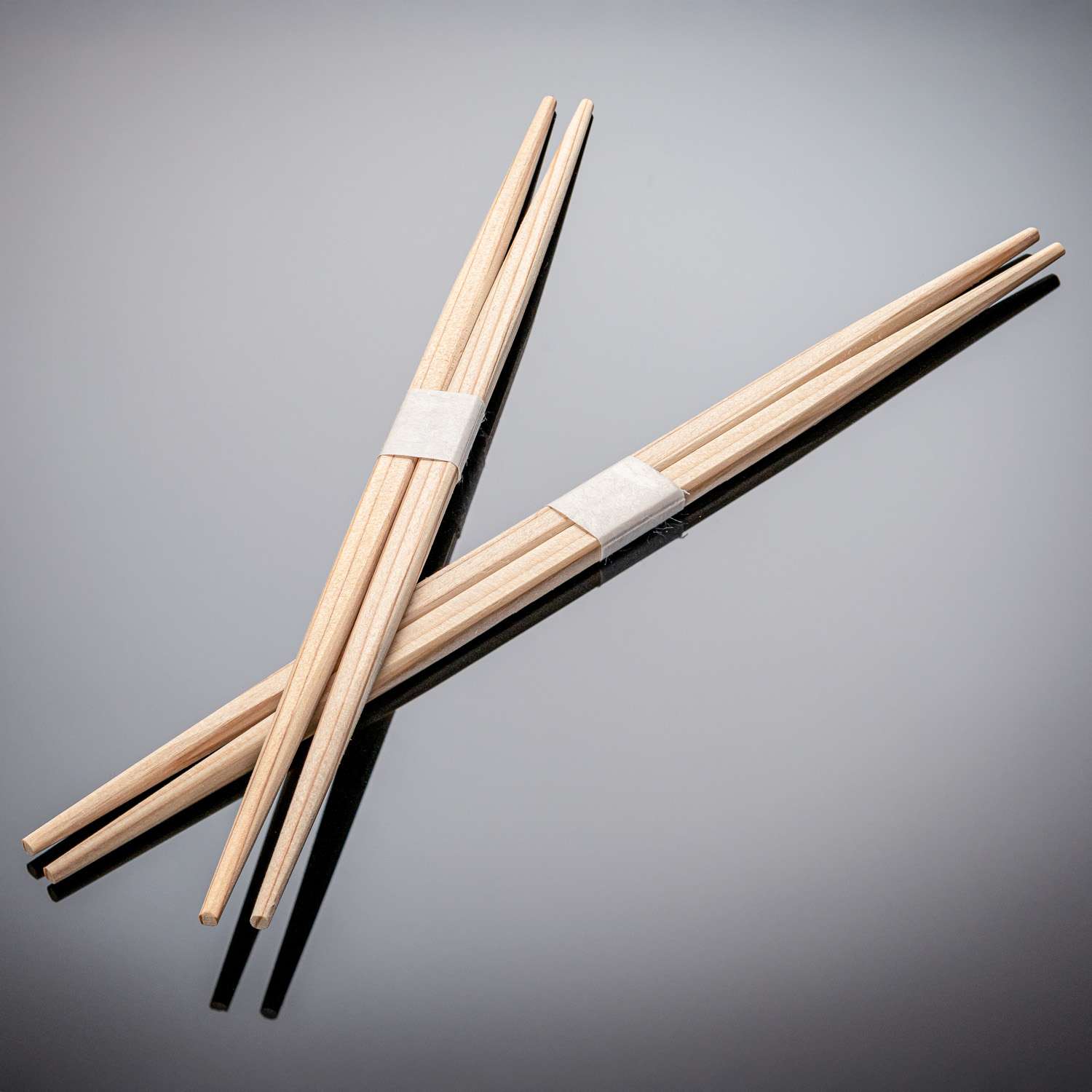 Disposable Grade A Cedar Chopsticks 9.5" with Paper Band 100 pairs/pack